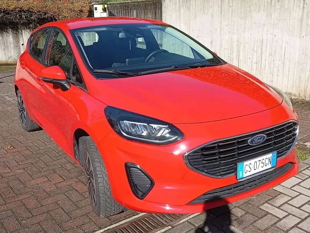 Usata Ford Fiesta Titanium 75 CV (55 kW) 2023 Rosso Utilitaria