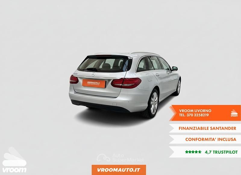 Usado Mercedes C220 Business 194 CV (142 kW) 2018 Gris Berlina