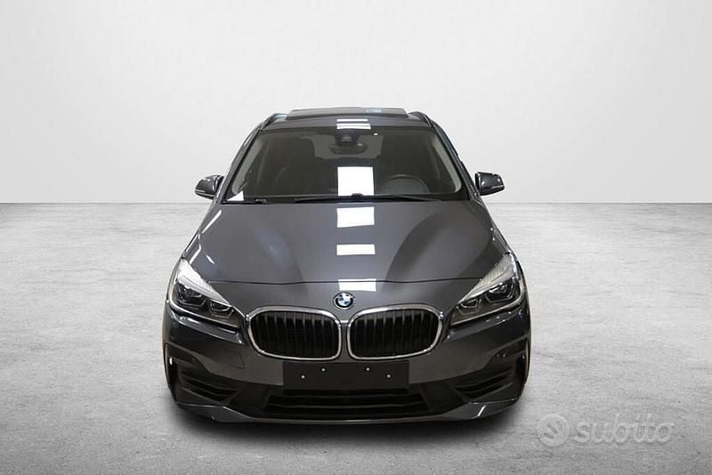 Usata BMW 216 Active Tourer Advantage 116 CV (85 kW) 2021 Grigio Monovolume