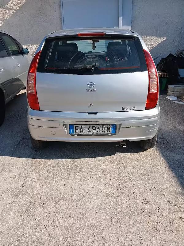 Usata Tata Indica 2010 Grigio Utilitaria
