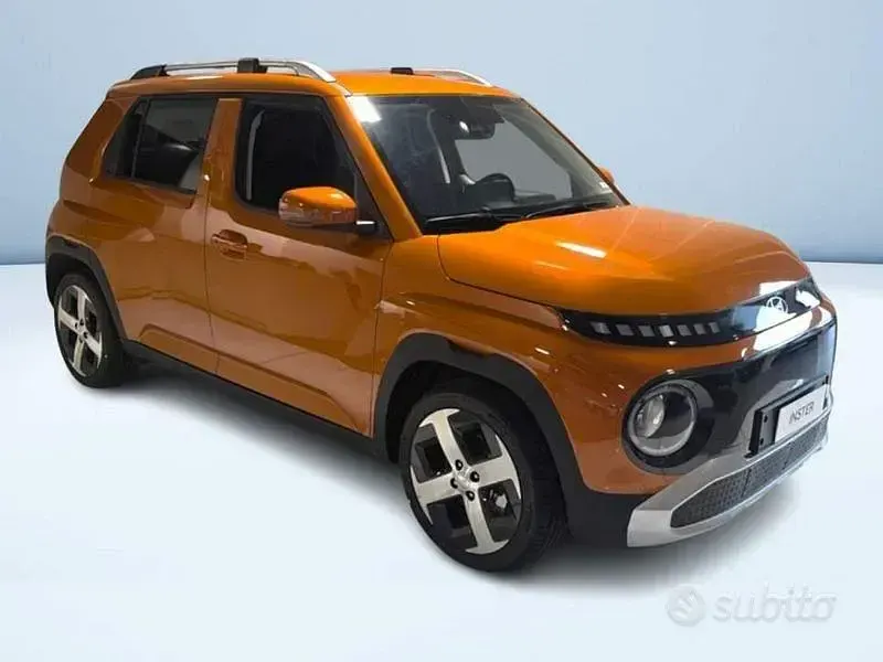 Nuova Hyundai Inster 83 kW (114 CV) 2026 Arancione Utilitaria