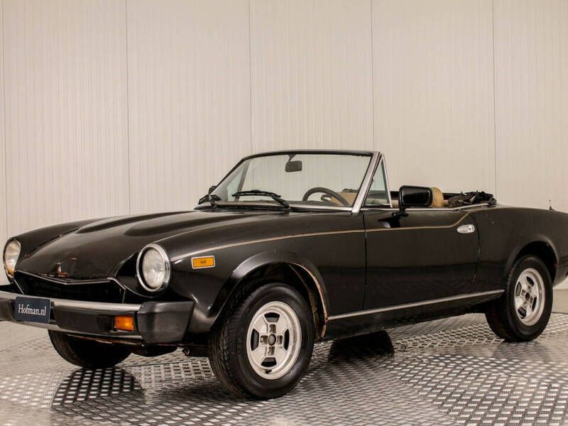 Usata Fiat 124 Spider 103 CV (75 kW) 1979 Nero Cabrio