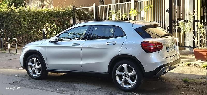 Usata Mercedes GLA200 Premium 136 CV (100 kW) 2019 SUV