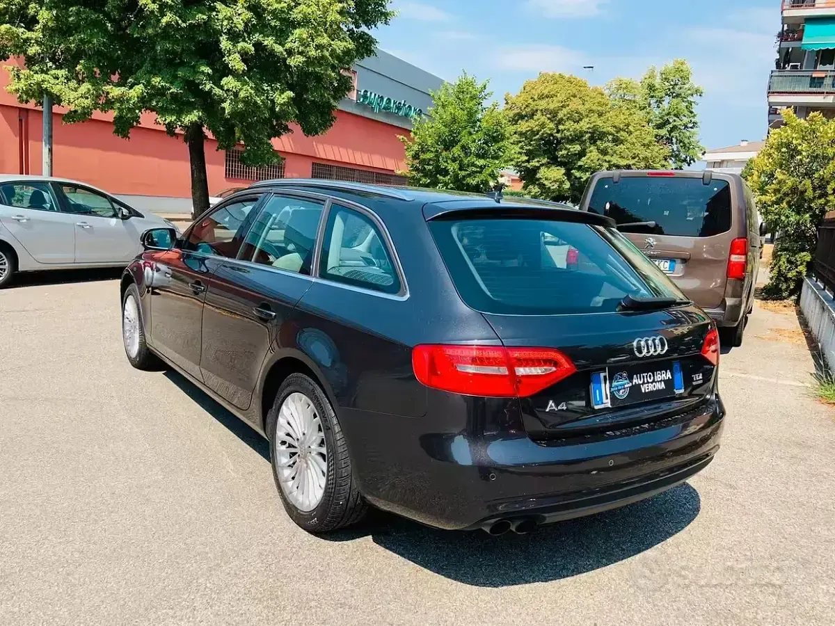 Usata Audi A4 Business Plus 177 CV (130 kW) 2012 Nero Station wagon