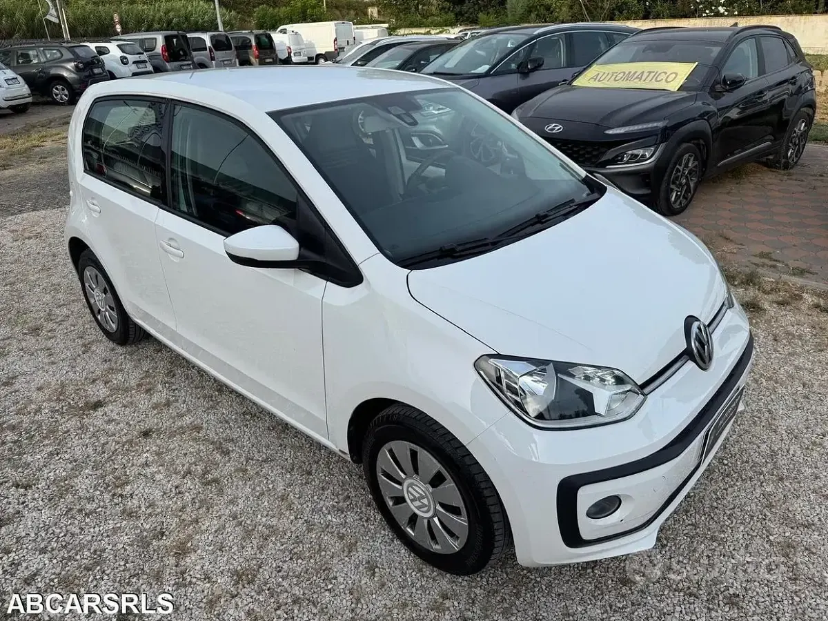Usata VW up! move up! 60 CV (44 kW) 2018 Bianco Utilitaria