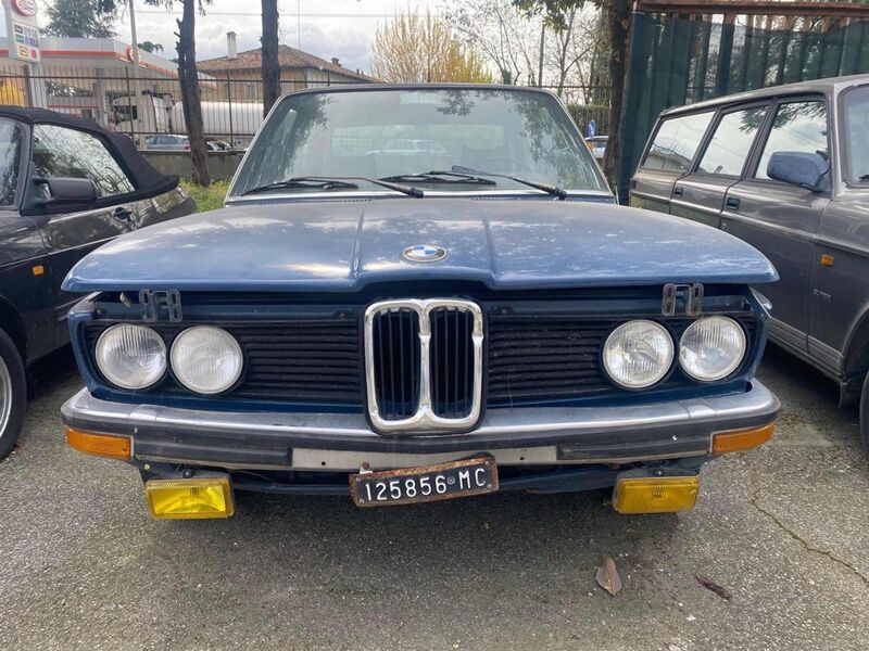 Usato 1974 BMW 518 2.0 Benzin 102 CV (2.500 €)