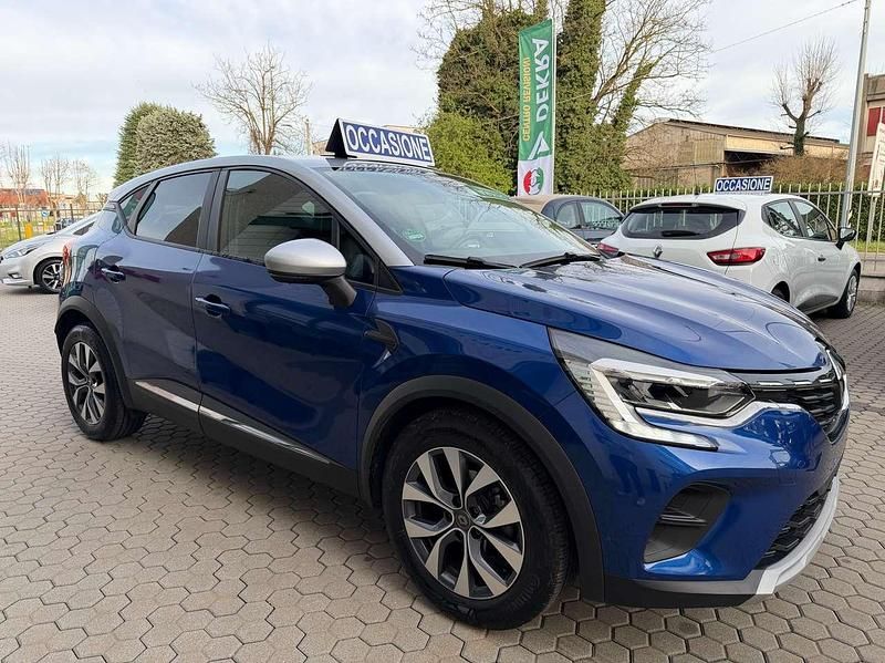 Usata Renault Captur Business 101 CV (74 kW) 2020 Blu/azzurro SUV