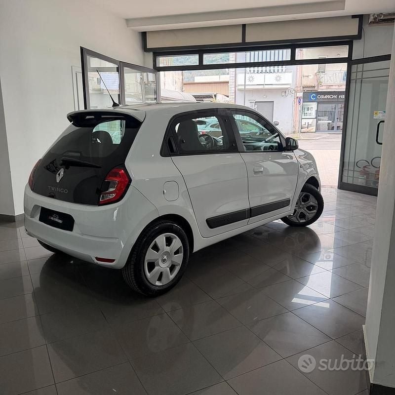 Usata Renault Twingo 71 CV (52 kW) 2021 Bianco Utilitaria