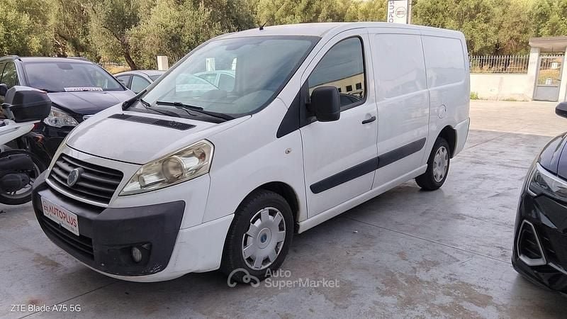 Bianco Usata 2008 Fiat Scudo Furgone | 5490 € (Buon prezzo) - Immagine 1/4