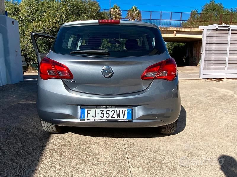Usata Opel Corsa 70 CV (51 kW) 2017 Grigio Utilitaria