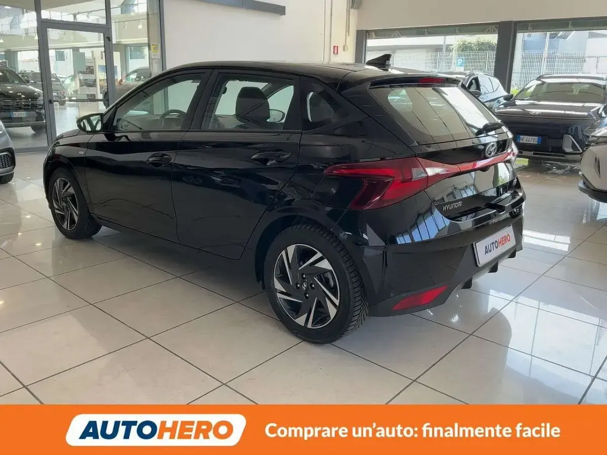 Usata Hyundai i20 101 CV (74 kW) 2021 Nero Utilitaria