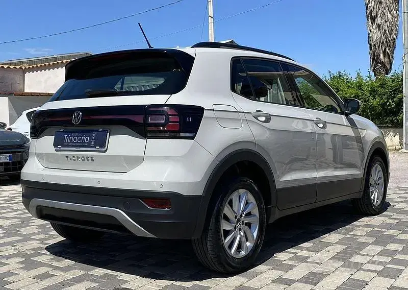 Usata VW T-Cross Style 95 CV (69 kW) 2022 Grigio SUV