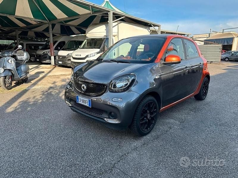 Usata Smart ForFour Edition #1 71 CV (52 kW) 2014 Grigio Utilitaria