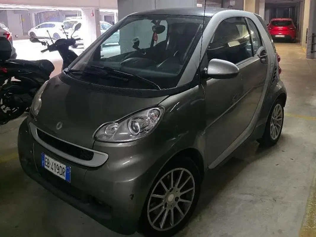 Usata Smart ForTwo Coupé 71 CV (52 kW) 2010 Bronzo Coupé