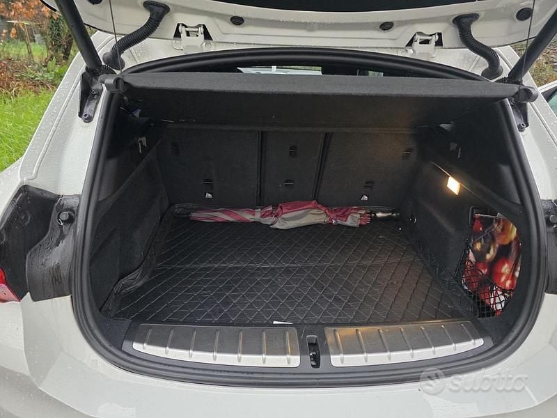 Begagnad BMW X2 2019 Vit SUV