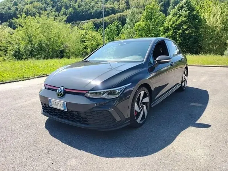 Usata VW Golf VIII GTI 245 CV (180 kW) 2021 Grigio Berlina