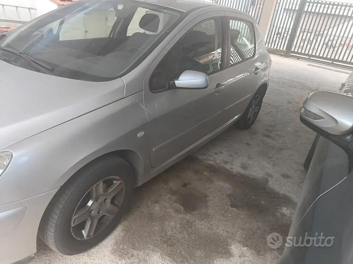 Usata Peugeot 307 68 CV (50 kW) 2005 Berlina