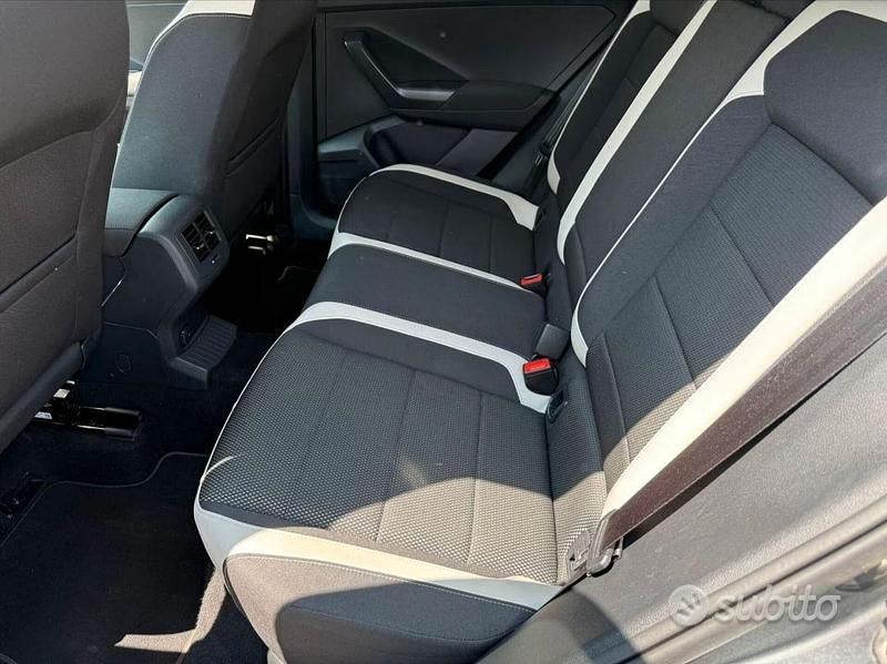 Usata VW T-Roc 116 CV (85 kW) 2019 Grigio SUV