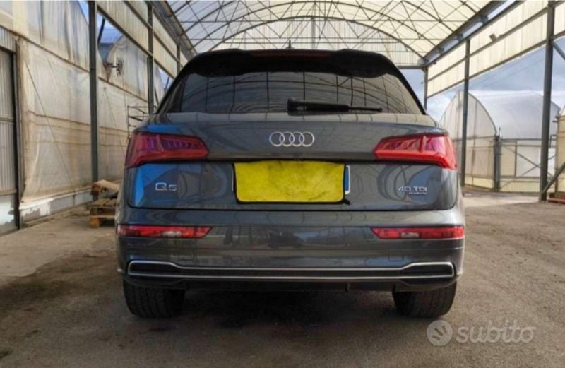 Usata Audi Q5 S-line plus 190 CV (139 kW) 2019 Grigio SUV