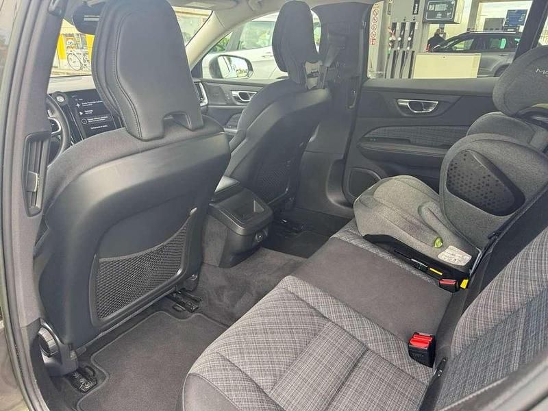 Usata Volvo V60 CC Business Edition 197 CV (144 kW) 2022 Grigio Station wagon