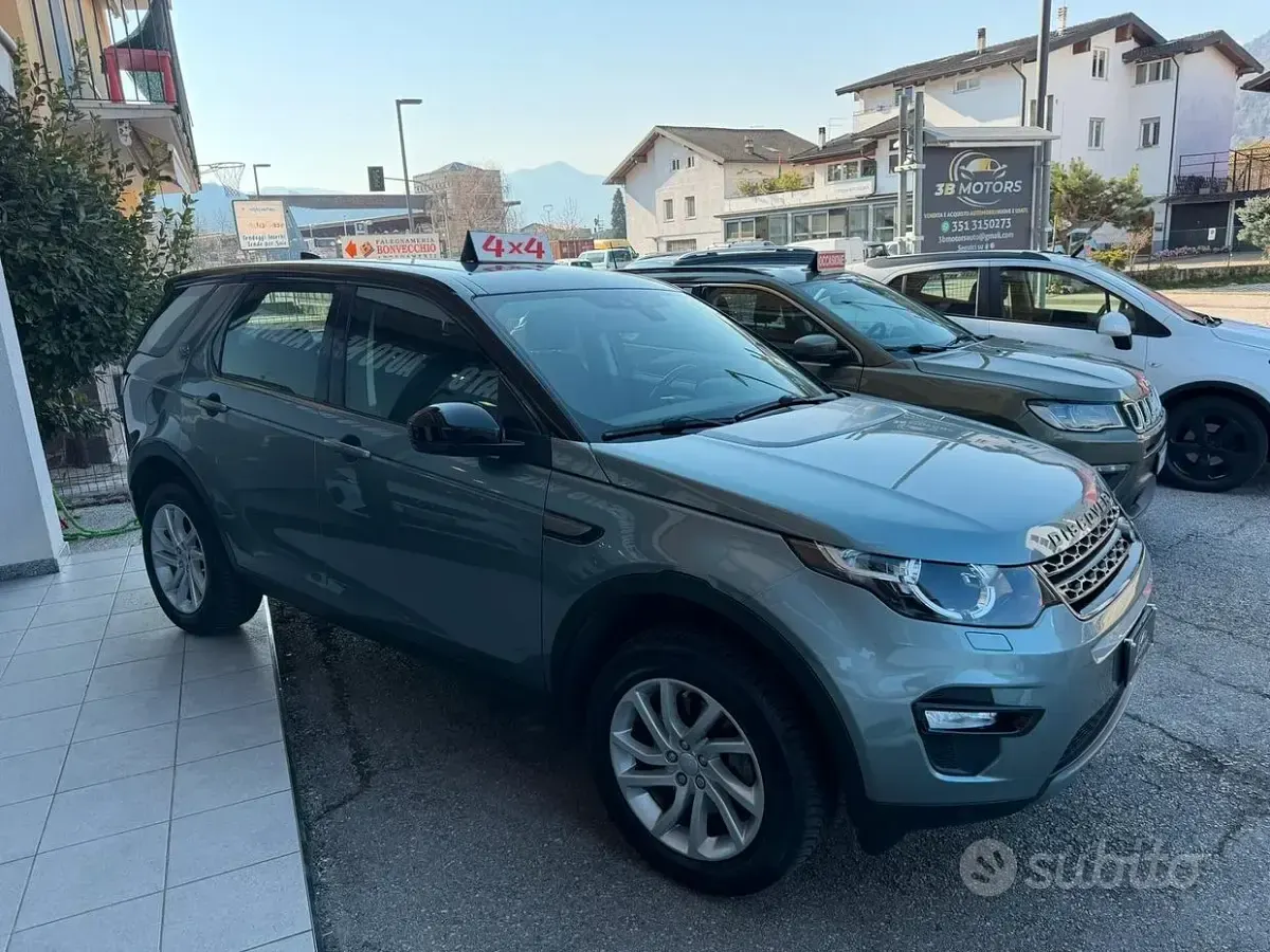 Usata Land Rover Discovery Sport Pure 150 CV (110 kW) 2018 Verde SUV