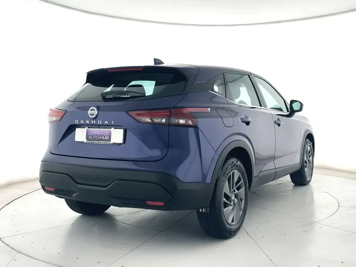 Usata Nissan Qashqai 360º 158 CV (116 kW) 2022 Blu metallizzato SUV