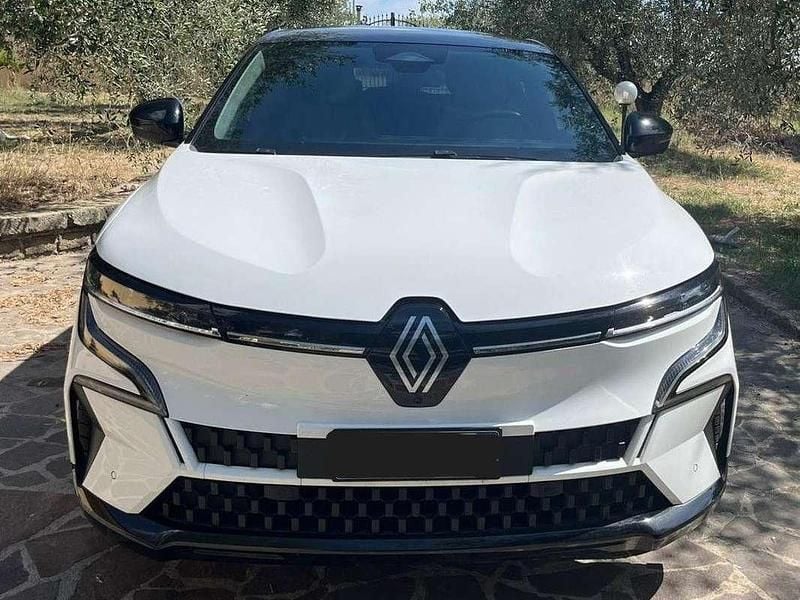 Bianco Usata 2022 Renault Megane E-Tech Techno Tre volumi | 18.500 € (Super prezzo) - Immagine 1/4
