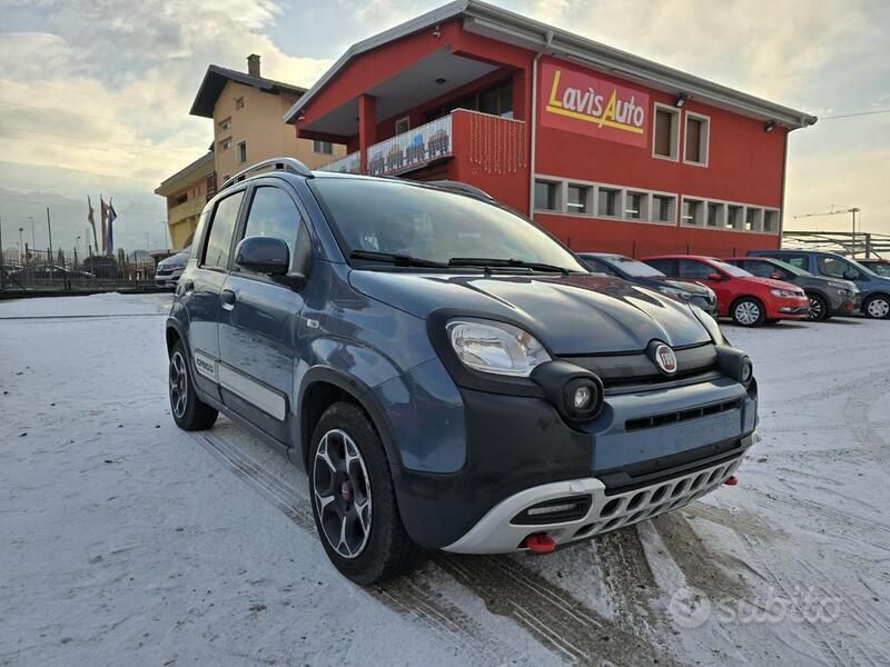 Azzurro Usata 2022 Fiat Panda Cross Cross Due volumi | 12.450 € (Buon prezzo) - Immagine 1/4