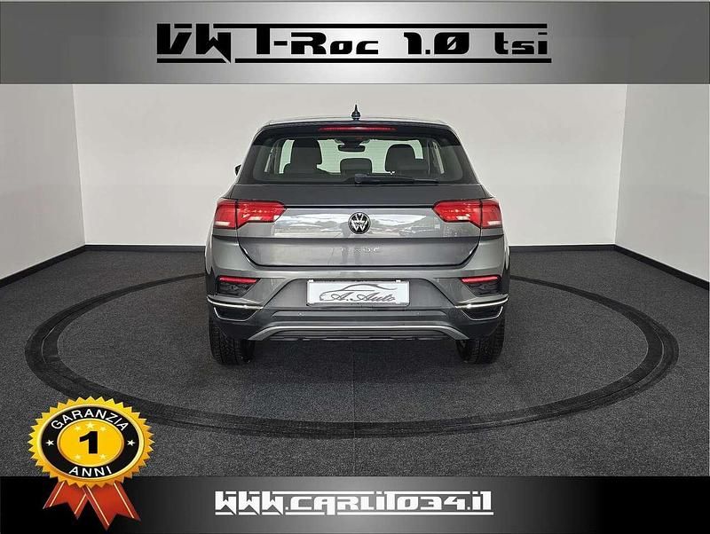 Usata VW T-Roc Business 110 CV (80 kW) 2021 Grigio SUV