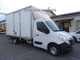 Usata Ford Transit 131 CV (96 kW) 2024 Bianco pastello Berlina