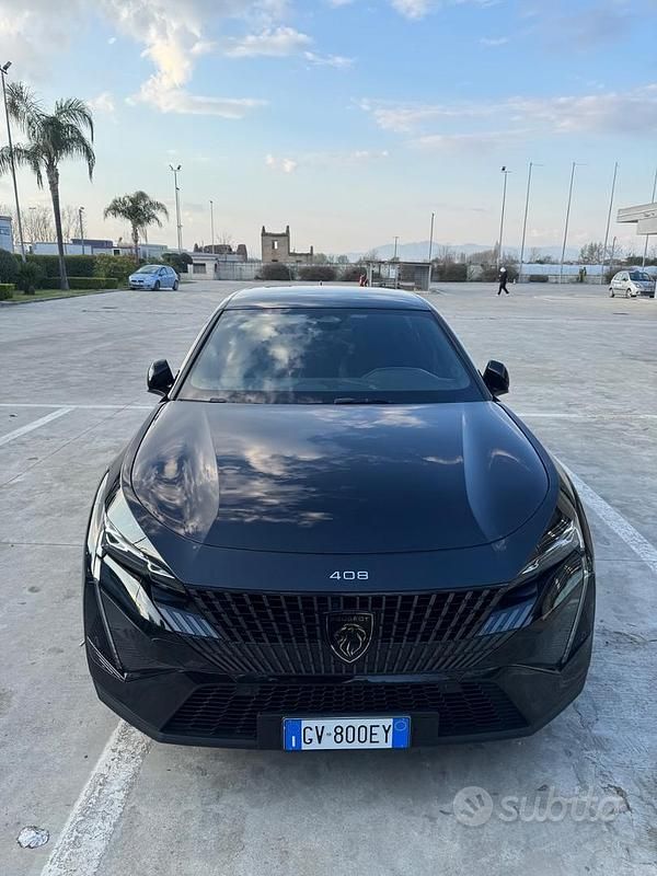 Usata Peugeot 408 136 CV (100 kW) 2022 Nero Monovolume