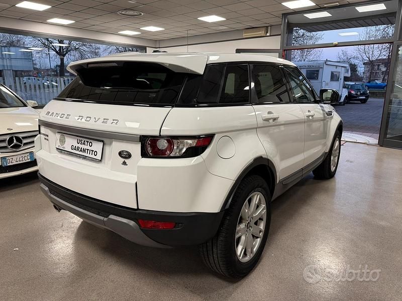 Usata Land Rover Range Rover evoque Prestige 150 CV (110 kW) 2013 Bianco SUV