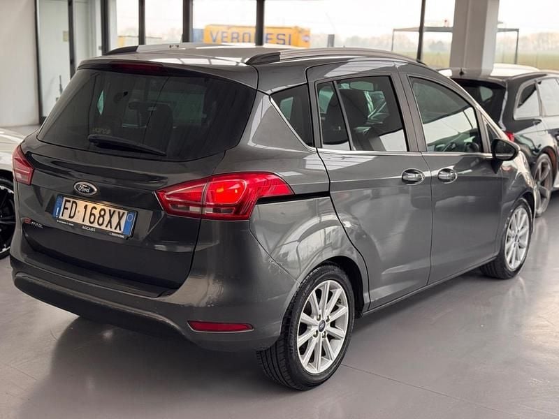 Usata Ford B-MAX Titanium 87 CV (63 kW) 2016 Grigio Monovolume