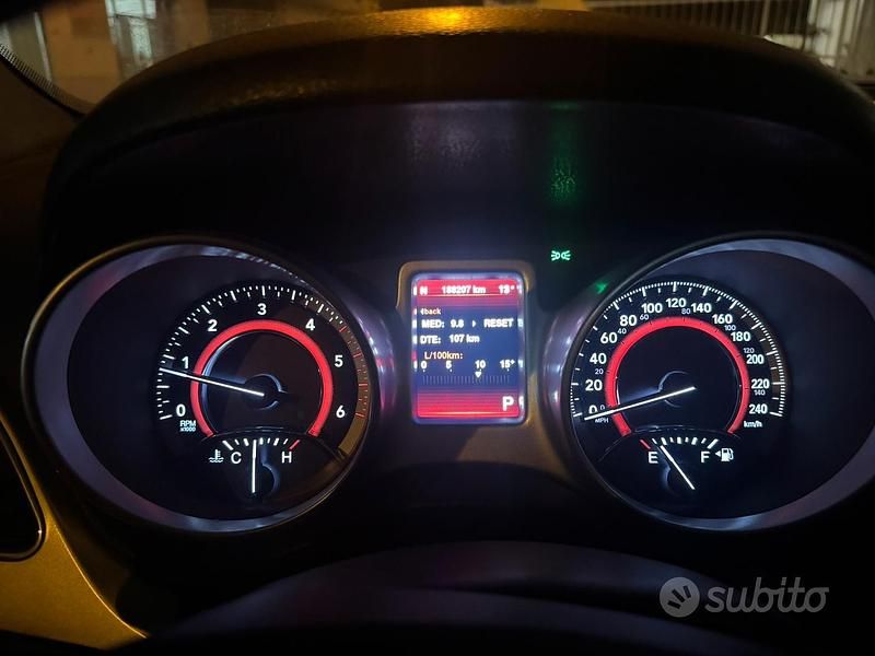 Usata Fiat Freemont 170 CV (125 kW) 2014 Blu SUV