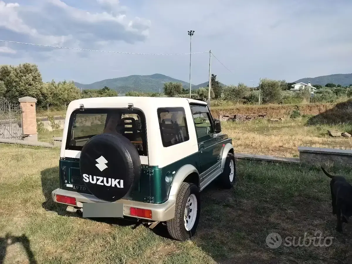 Usata Suzuki Samurai 63 CV (46 kW) 1999 Verde SUV