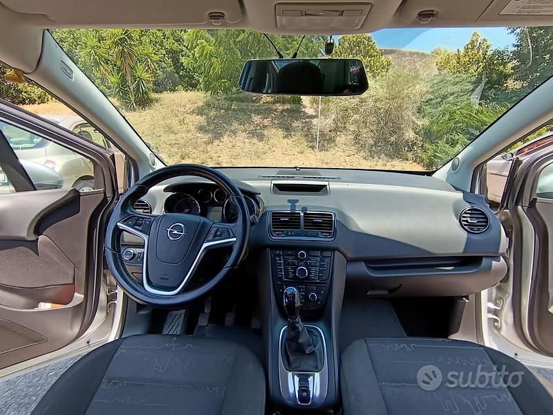 Usata Opel Meriva 120 CV (88 kW) 2012 Grigio Monovolume