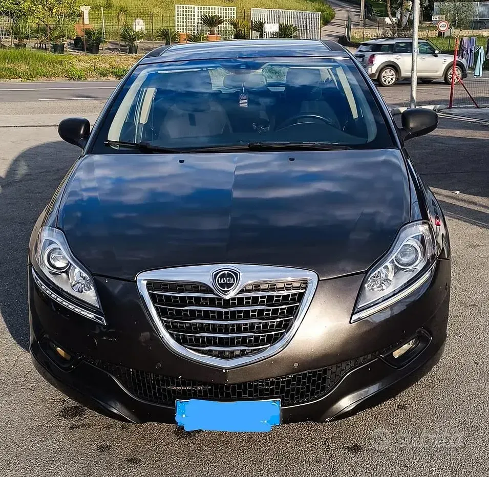 Usata Lancia Delta 2014 Grigio Utilitaria