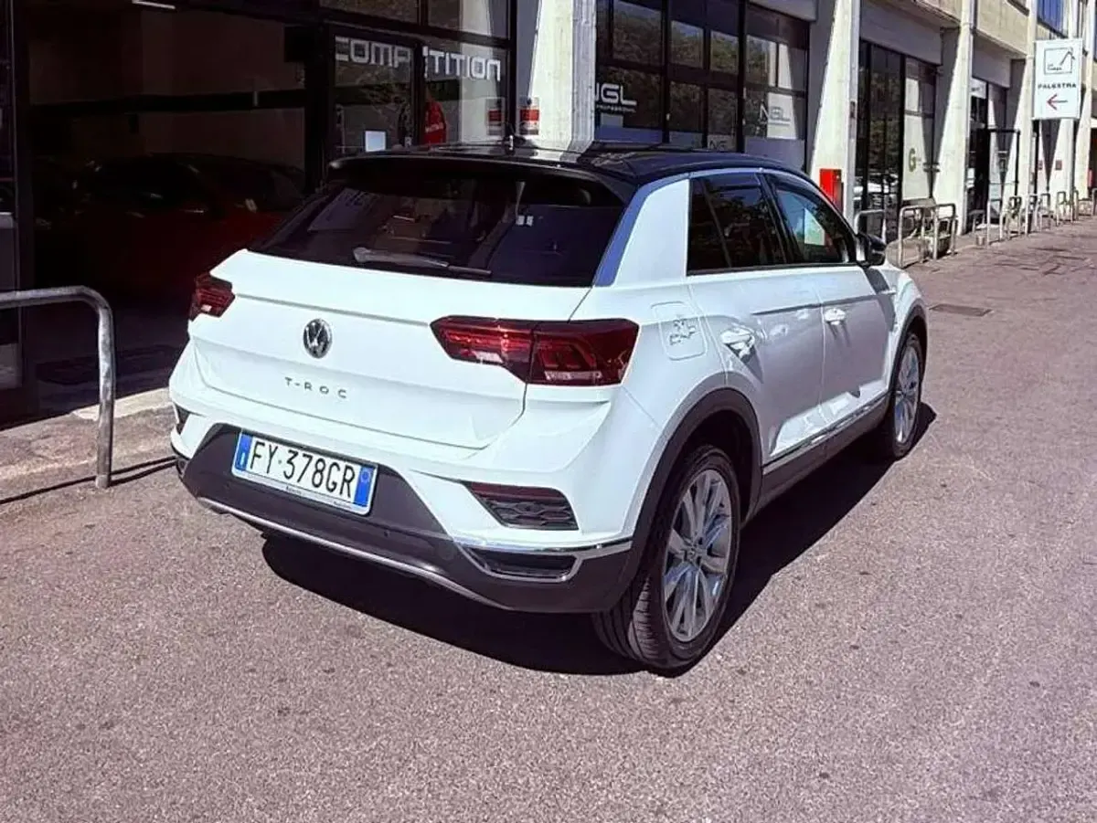 Usata VW T-Roc Style 150 CV (110 kW) 2019 Bianco SUV