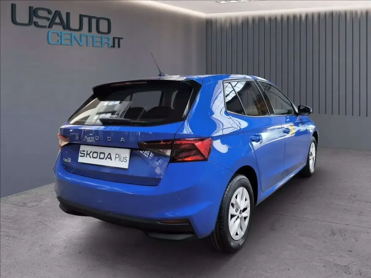 Usata Skoda Fabia Ambition 95 CV (69 kW) 2023 Blu mediterraneo Utilitaria