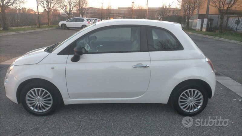 Usata Fiat 500 69 CV (50 kW) 2011 Bianco Utilitaria