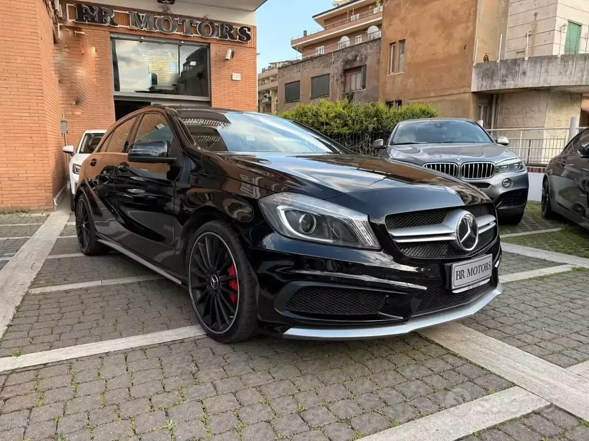 Usata Mercedes A45 AMG AMG 360 CV (264 kW) 2015 Nero Utilitaria