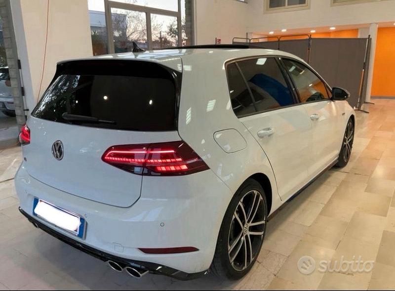 Usata VW Golf VII R 300 CV (220 kW) 2019 Bianco Berlina