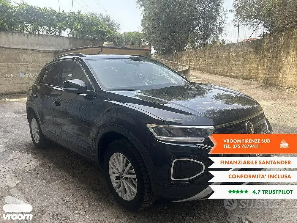 Usata VW T-Roc Life 110 CV (80 kW) 2023 Nero SUV