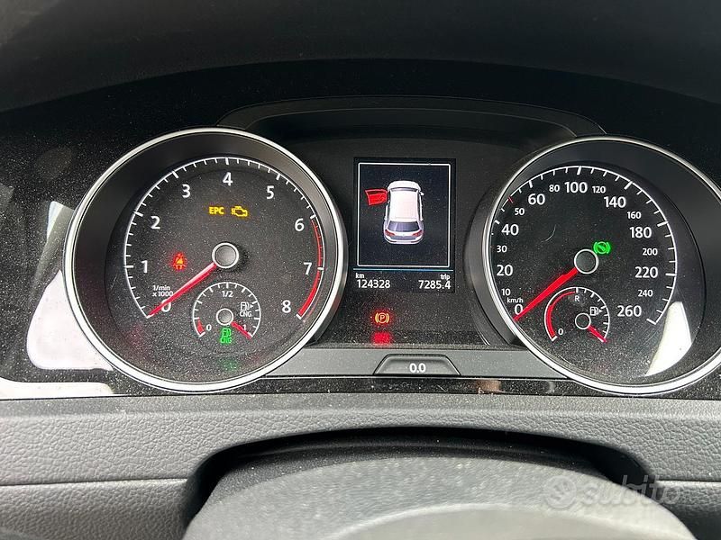 Usata VW Golf VII 130 CV (95 kW) 2019 Grigio Berlina
