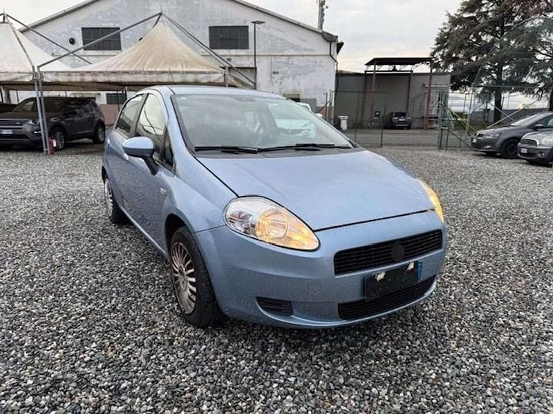 Blu Usata 2007 Fiat Grande Punto Dynamic Due volumi | 2200 € (Super prezzo) - Immagine 1/4