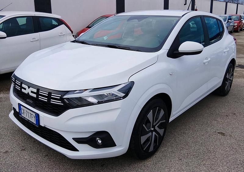 Usata Dacia Sandero Expression 66 CV (48 kW) 2024 Bianco Berlina
