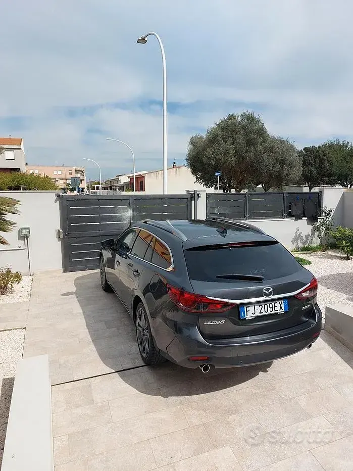 Usata Mazda 6 175 CV (128 kW) 2017 Grigio Station wagon