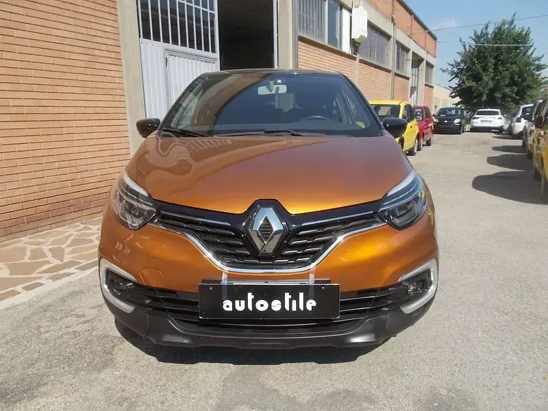 Usata Renault Captur Business 101 CV (74 kW) 2019 SUV