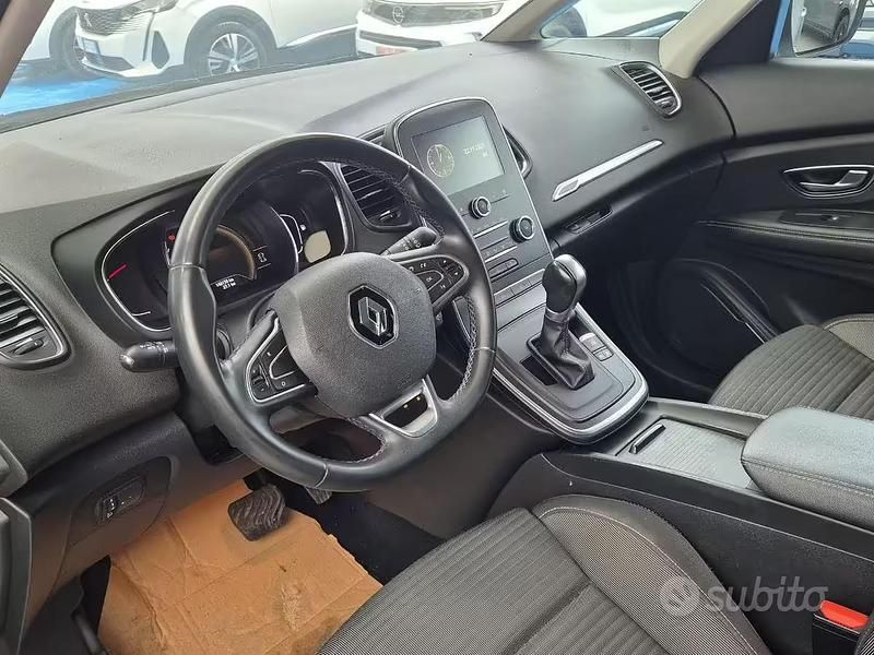Usata Renault Grand Scénic IV Initiale Paris 120 CV (88 kW) 2019 Bianco Monovolume