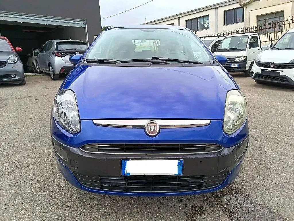 Usata Fiat Punto Evo Dynamic 90 CV (66 kW) 2010 Blu Utilitaria